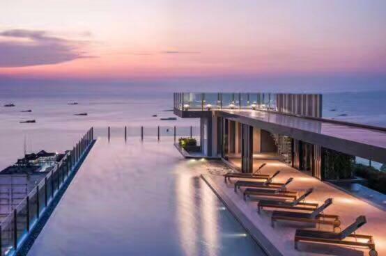 The Base Condo Pattaya Exteriör bild