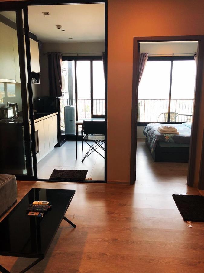 The Base Condo Pattaya Exteriör bild